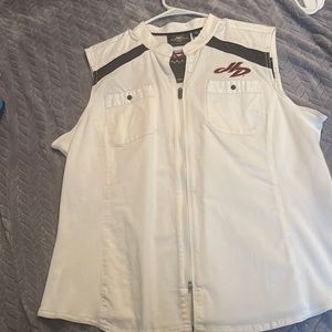 Ladies White zip front HD shirt.